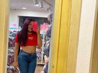 Chat de vídeo erótico ximenita2