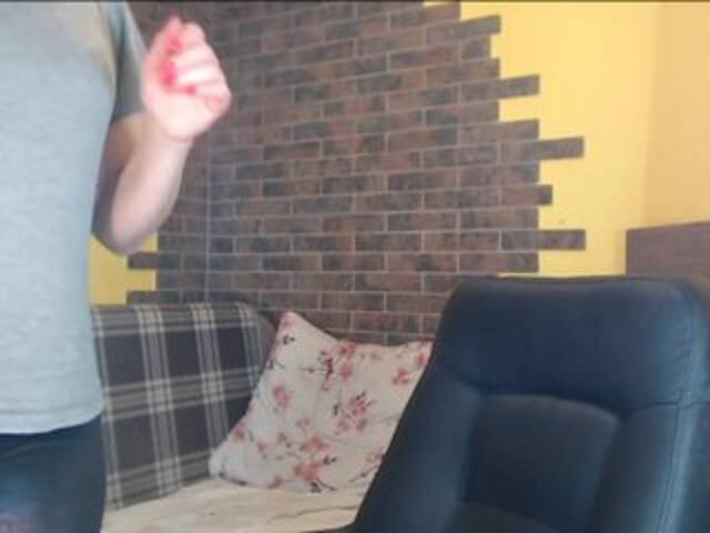 Capturas de tela de transmissão RrredQueen