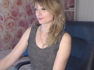 Fotos RrredQueen Hey guys! I wish you a good mood! Lovense responds to Your tip. Show in the spy chat 1111, 769 total remains