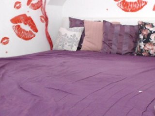 Capturas de tela de transmissão xLolaBloomx