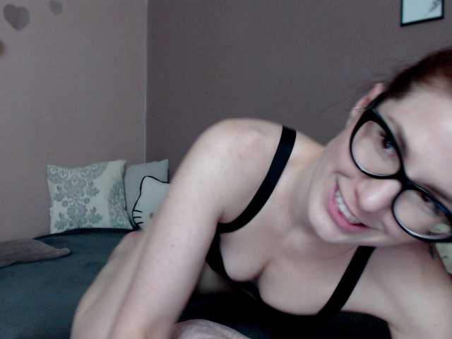Capturas de tela de transmissão xLolaBloomx