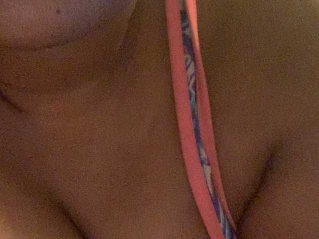 Fotos Xxlea Hey babes, come chat and be freaky with your favorite ebony bbw