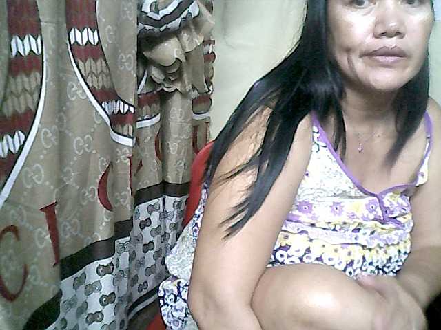 Capturas de tela de transmissão momymaria