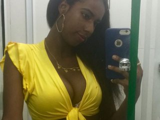 Chat de vídeo erótico YairaSmith