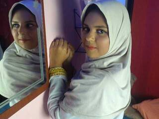 Chat de vídeo erótico YaminaIssawi