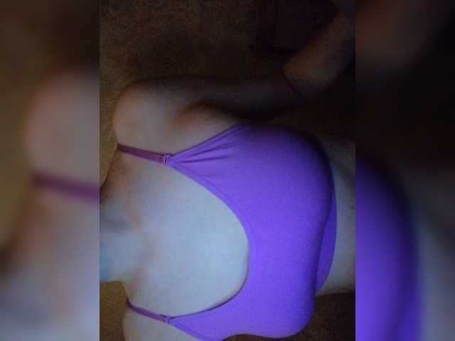 Capturas de tela de transmissão Yasmin84