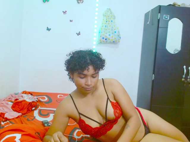 Capturas de tela de transmissão Kami_Chigiri