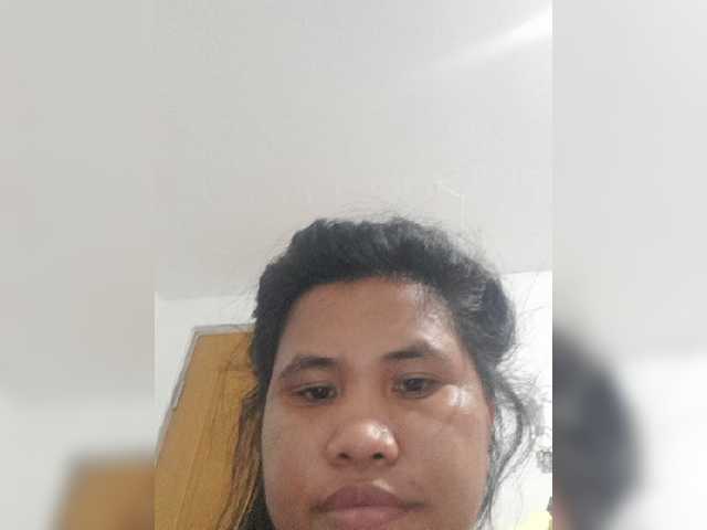 Capturas de tela de transmissão YourGirl9