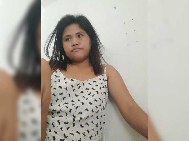 Capturas de tela de transmissão YourGirl9