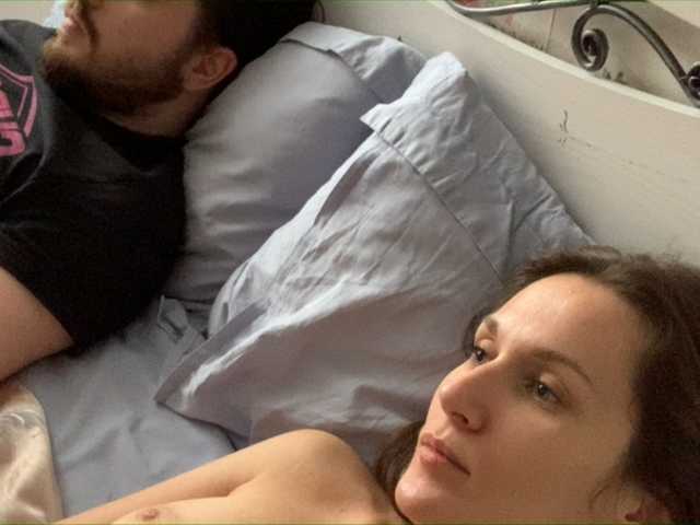 Capturas de tela de transmissão YourMistressa