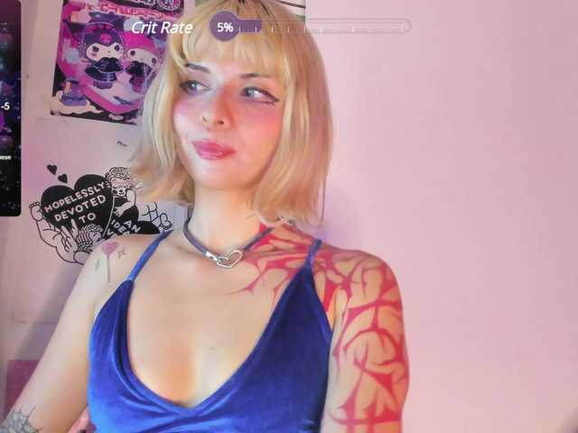 Fotos YourRosenrot Hello there, use my chat bots to get more fun! My goal is squirt show, lets make countdown go 0