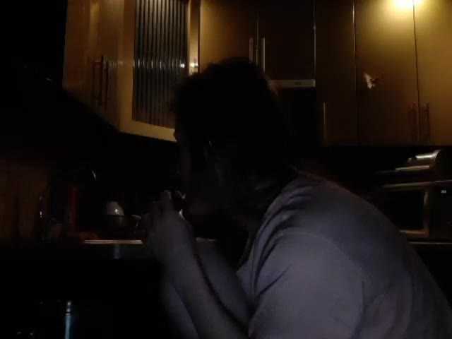 Capturas de tela de transmissão Yranema