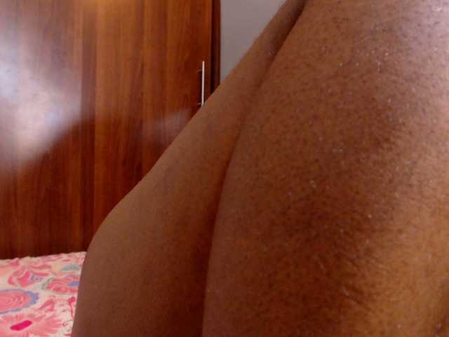 Capturas de tela de transmissão Yue