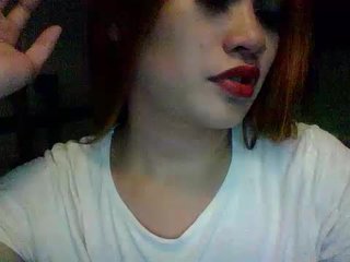 Capturas de tela de transmissão YungSie