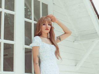 Chat de vídeo erótico YuqiSun