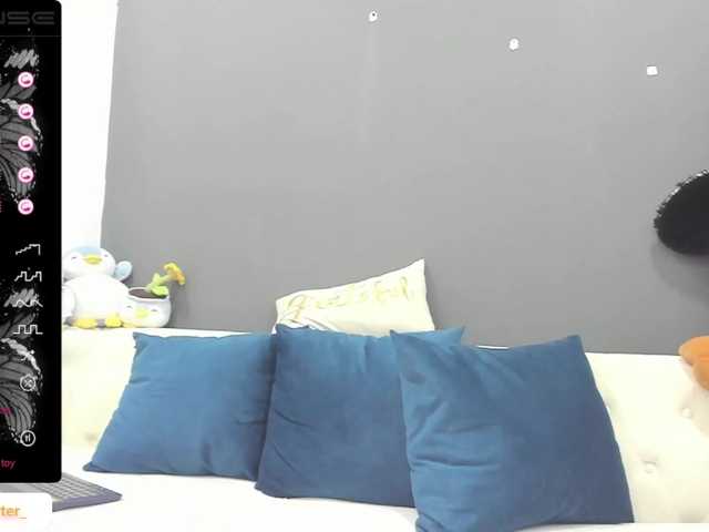 Capturas de tela de transmissão Zarah-Carter
