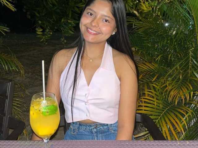 Foto do perfil ZashaFoxxy