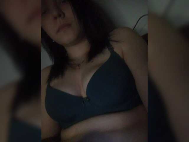 Capturas de tela de transmissão PeachyAlice