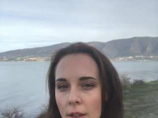 Capturas de tela de transmissão ZvezdaKatty